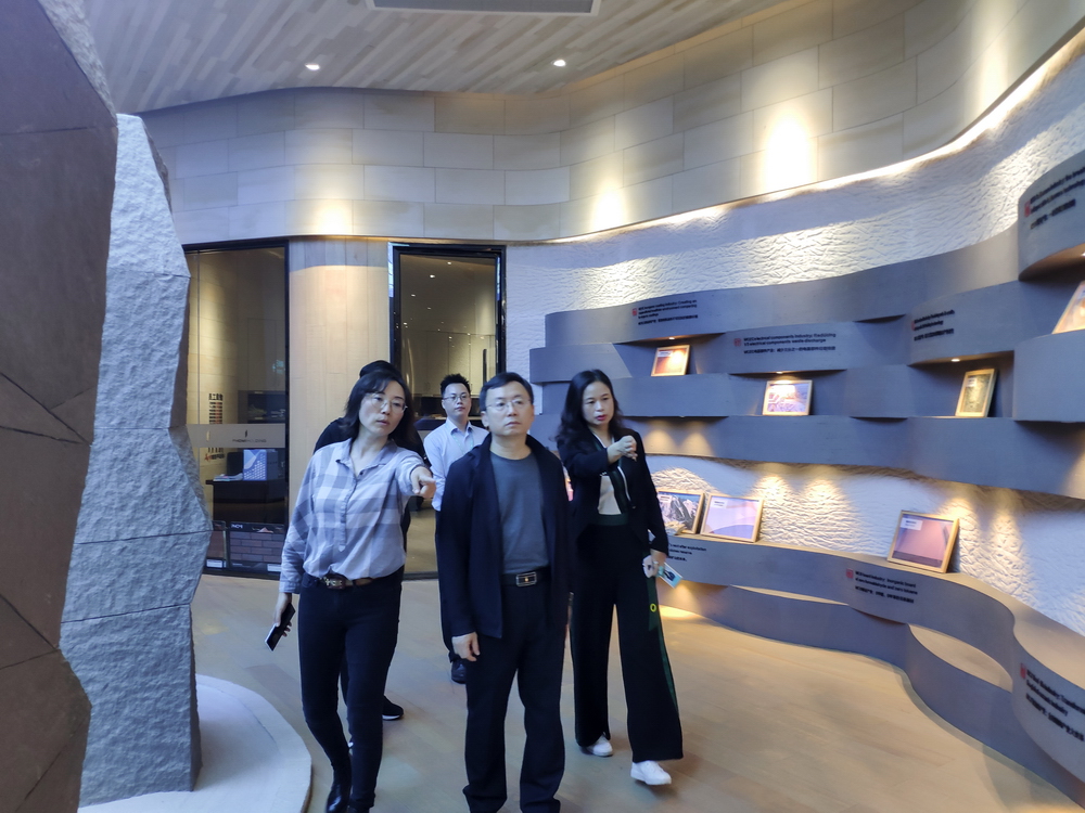 昌大建科集團總經(jīng)理一行考察福美工廠(chǎng)和總部